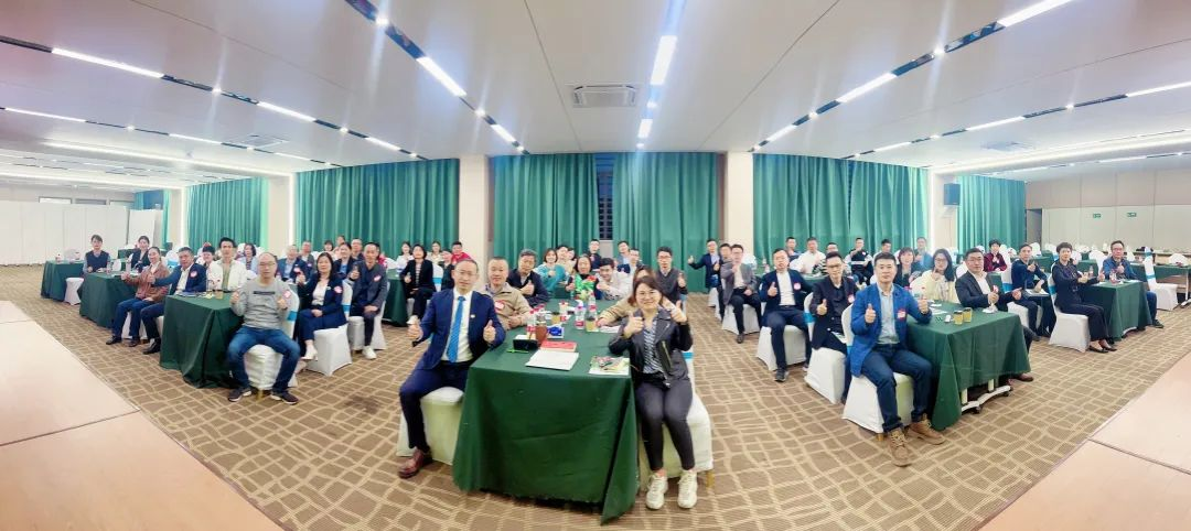 上海盛和塾参访萨震压缩机（上海）有限公司.jpg